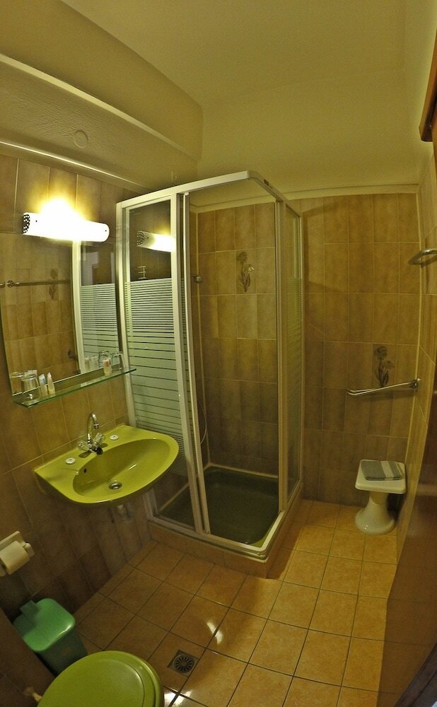 Hotel Tina