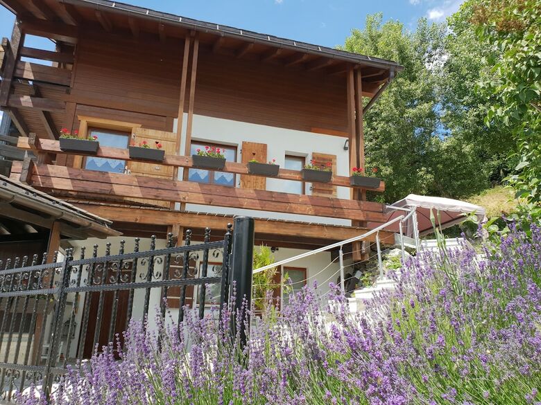 Mollens Chalet