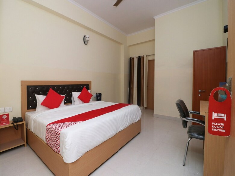 Oyo 28629 Hotel Crosswind