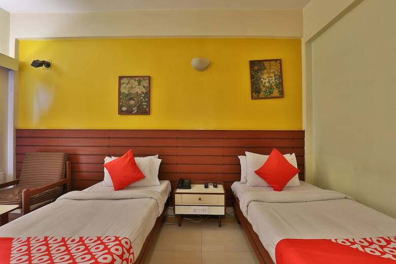 Oyo 24534 Hotel President