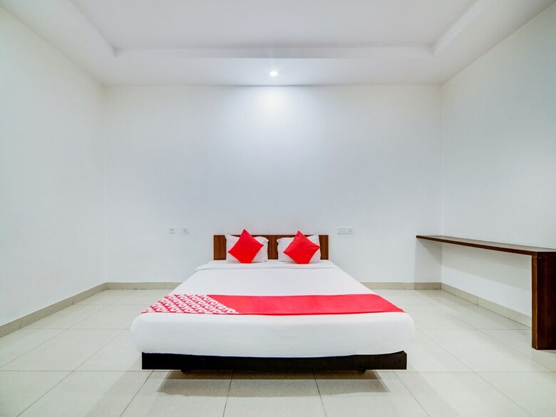 Hotel Oyo 28802 Green Stone Nest