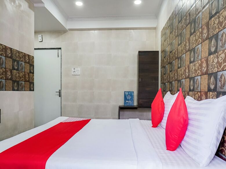 Hotel Oyo 24261 Ellegance Hill Resort