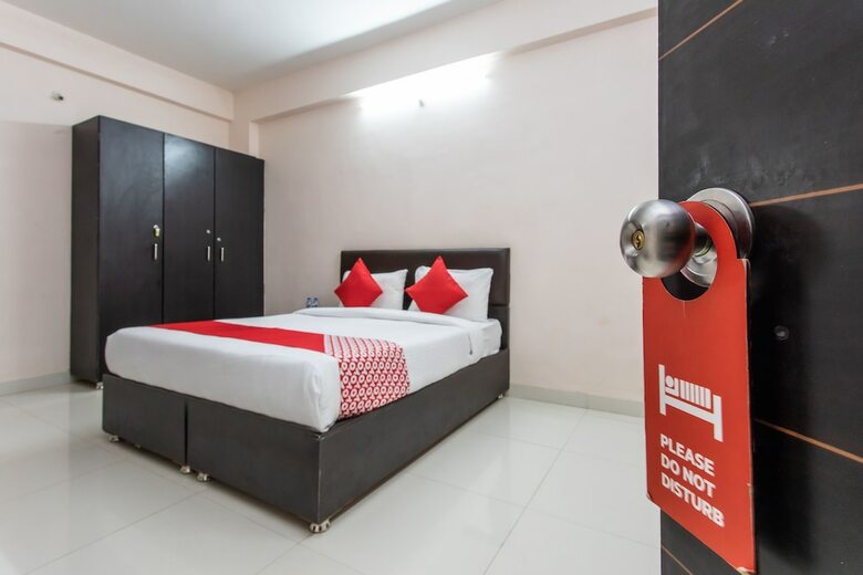Oyo 27654 Hotel Grand Valley
