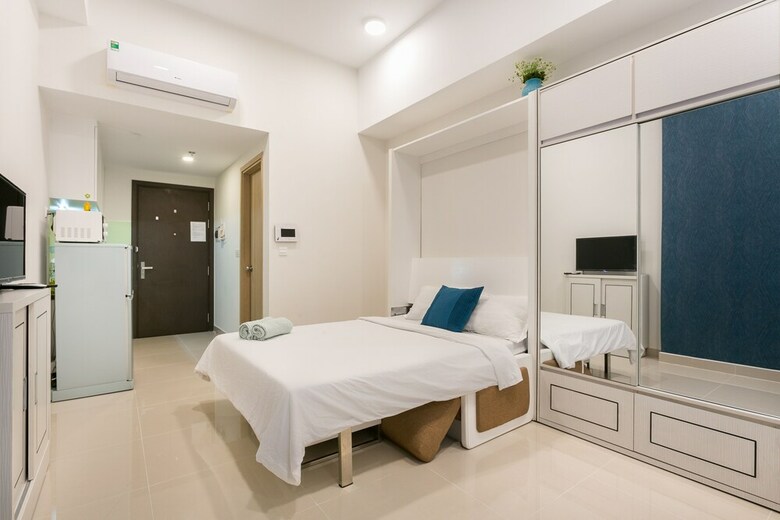 Mk Rivergate Apartment