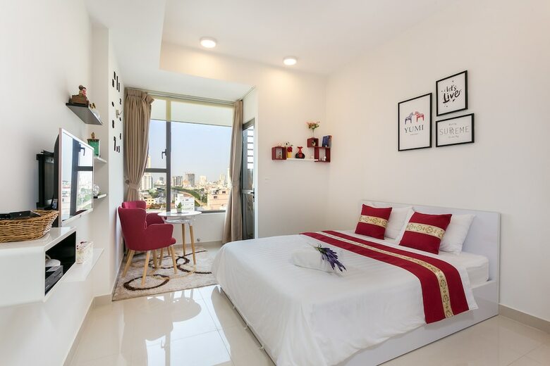 Mk Rivergate Apartment