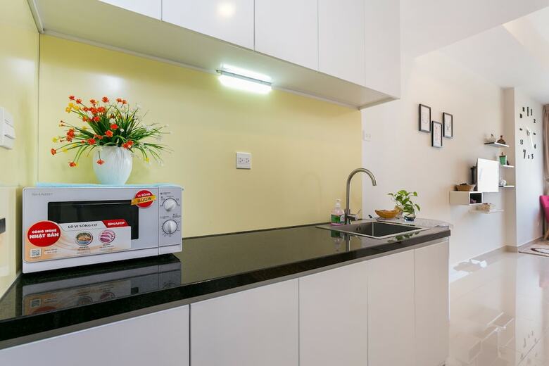 Mk Rivergate Apartment