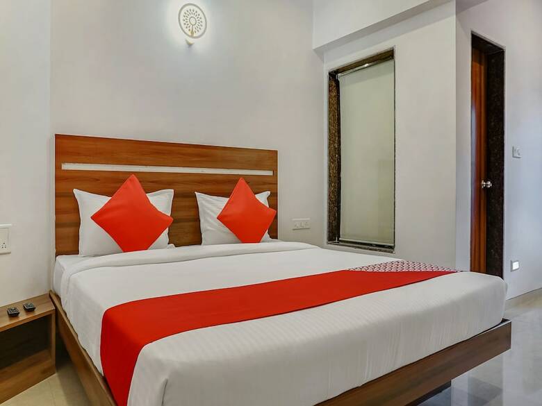 Oyo 26583 Hotel Kohinoor Plaza