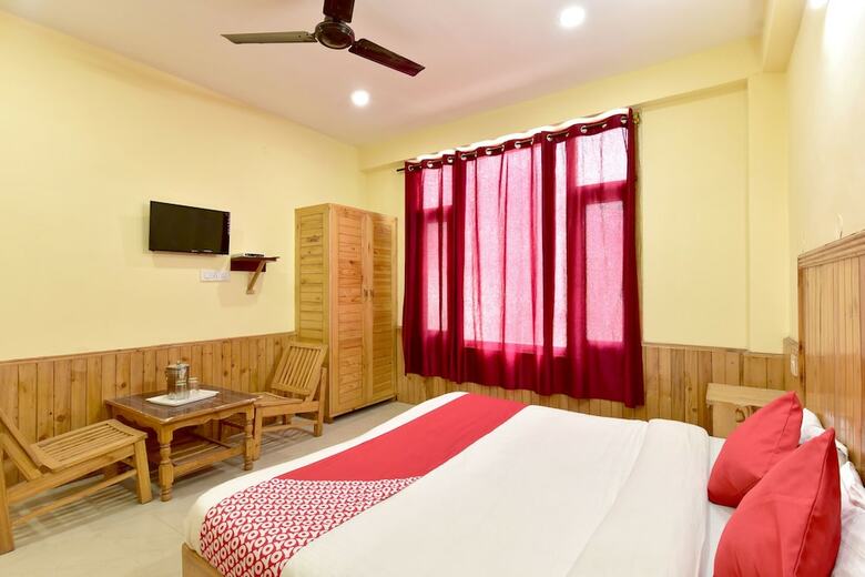 Oyo 16988 Hotel White Orchid