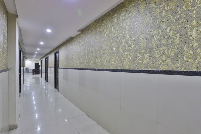 Hotel Oyo 28344 Siddhi Vinayak Rooms