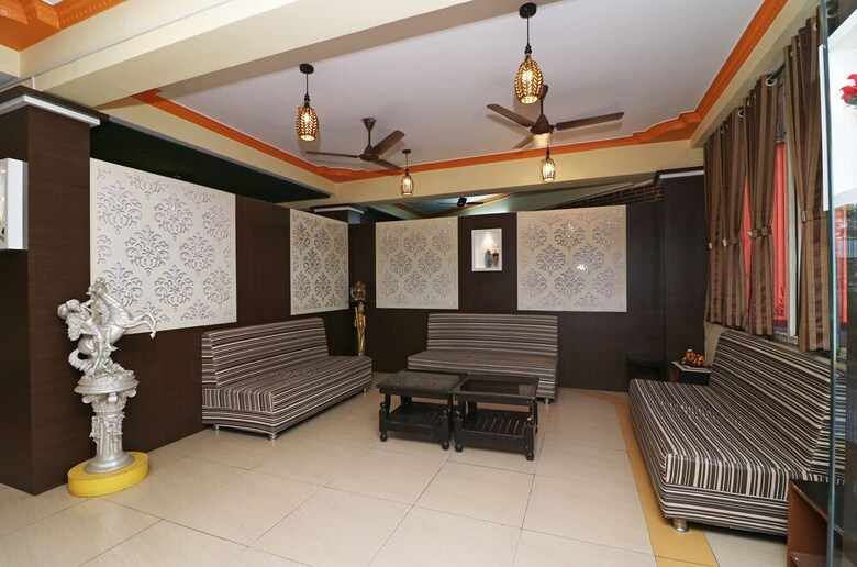 Hotel Oyo 23635 Sher E Bengal