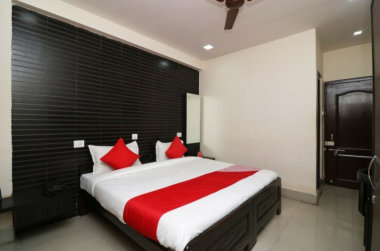 Hotel Oyo 23635 Sher E Bengal