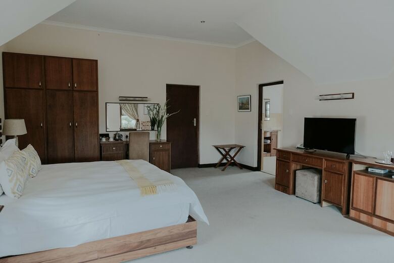 Hotel Cana Vineyard Guesthouse