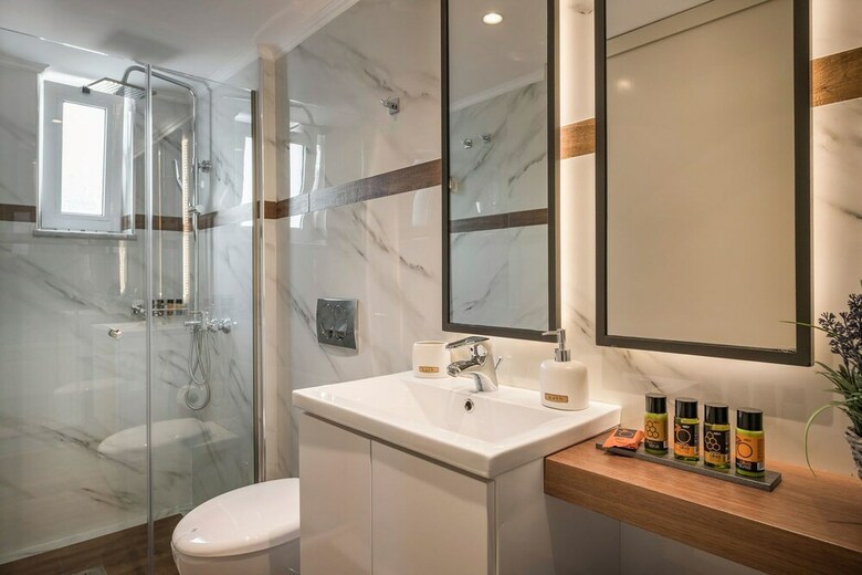 Sun Ray Luxury Aparthotel