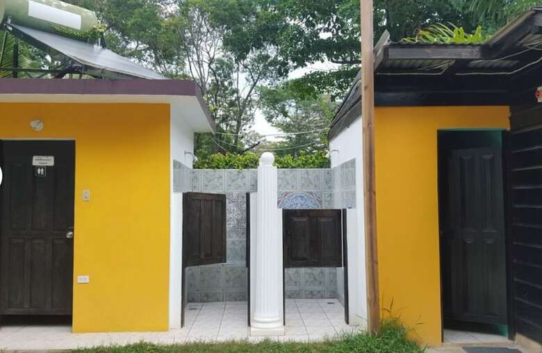 Hotel Secret Cabins At Firefly Beach