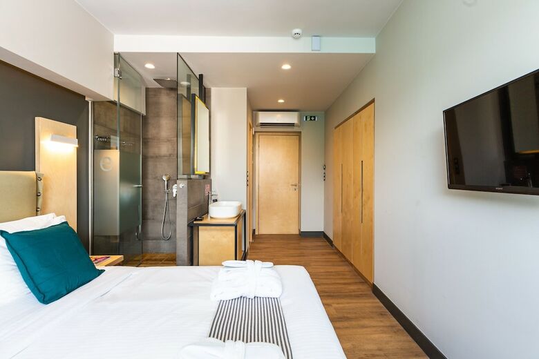 Hotel St. Bjur Suites
