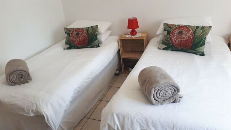 Hostal Art Deco Budget Accommodation Rosebank - Hostel