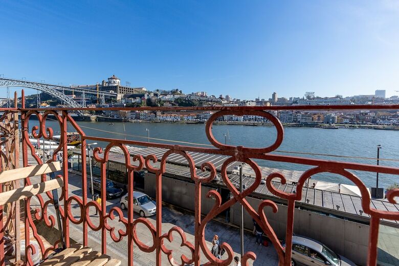 Your Opo Ribeira Apartments Porto