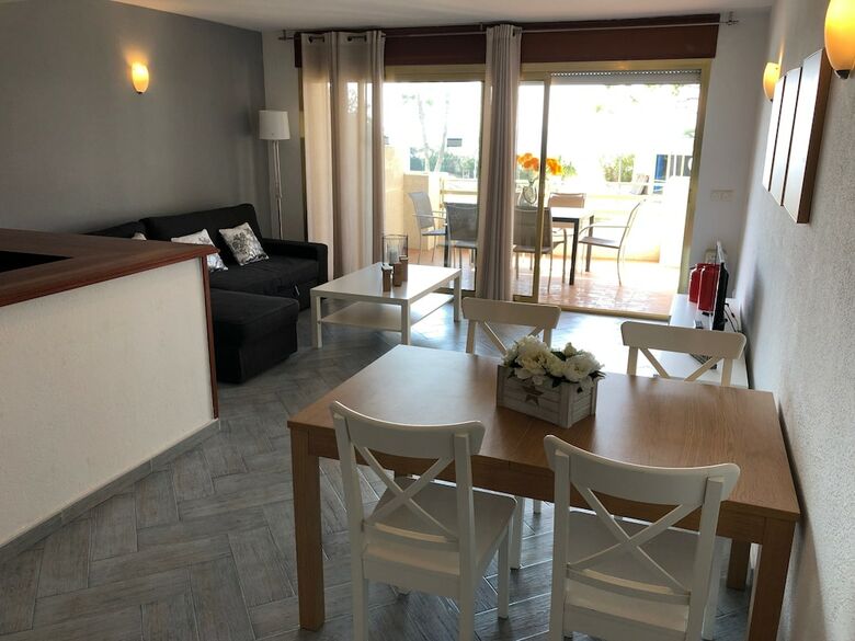 T&h Playamero 1 Family Apartament