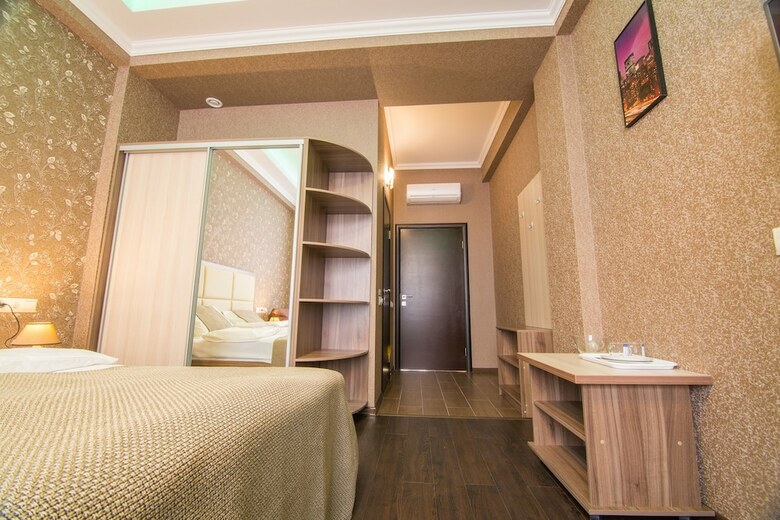 Hotel Ml
