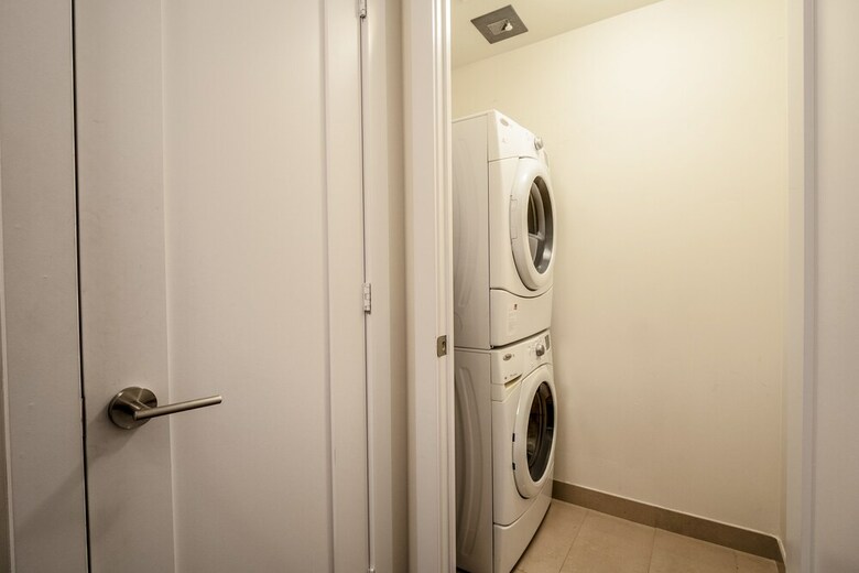 Apartamentos Galaxy Suites 300 Front Unit 3003