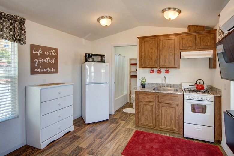 Hotel Windmill Trailer Court ? Extended Stay Studios