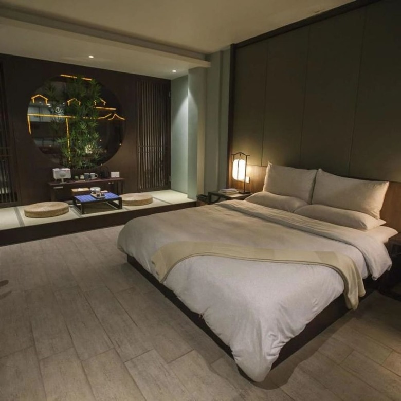 Floral Hotel Fenghuang Molan Riverview