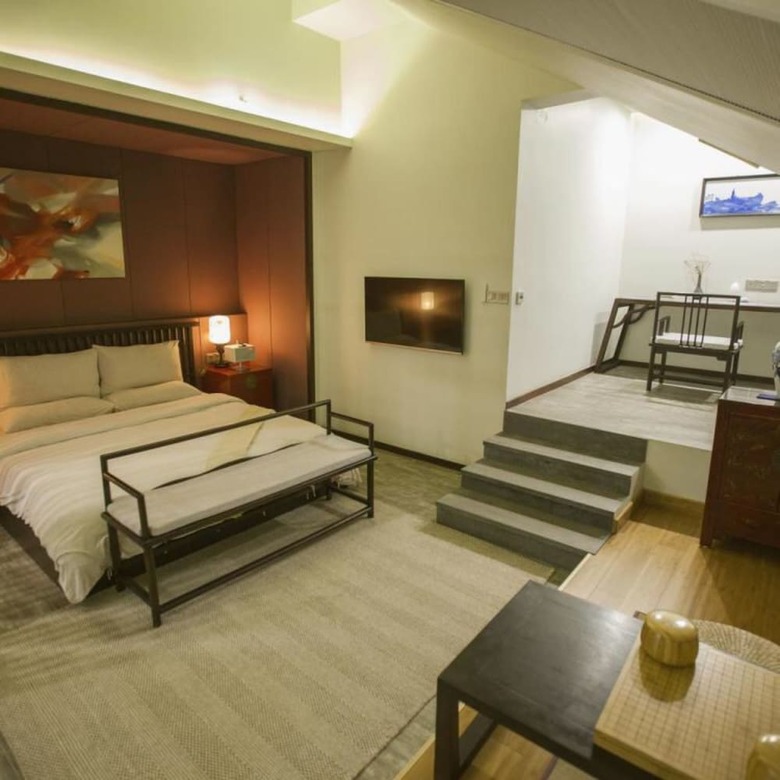 Floral Hotel Fenghuang Molan Riverview