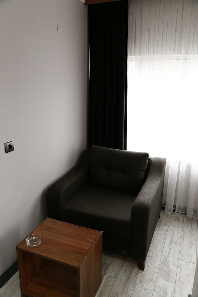Hotel Azra Suite Otel