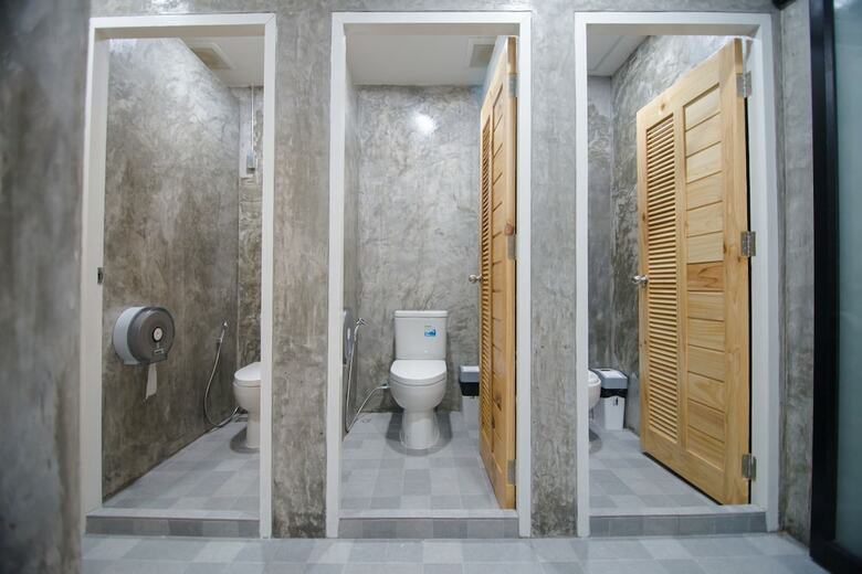 Hotel Suree House
