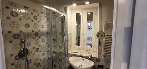 Bed & Breakfast Spanish Palace Rooms, Apartment & Terrace