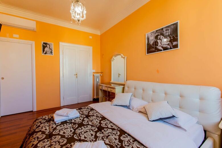 Hotel Flower Guesthouse