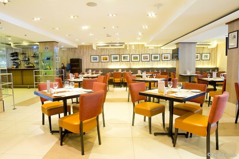 Hotel Microtel By Wyndham Mall Of Asia