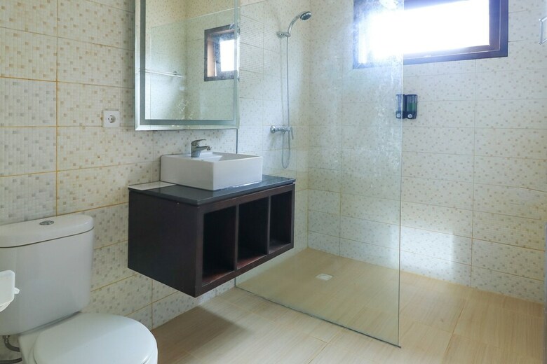 Hotel Akarsa Residence