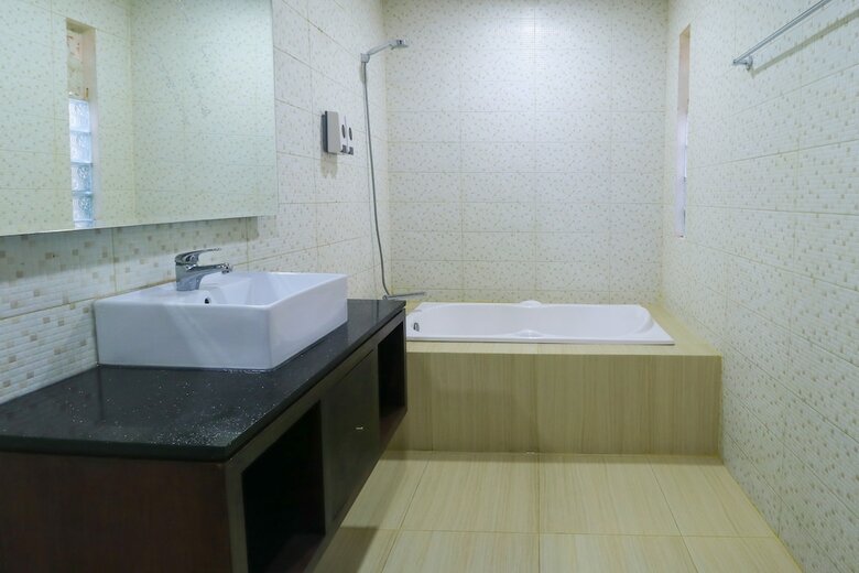 Hotel Akarsa Residence