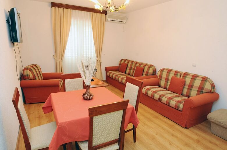 D&r Boreta Apartments