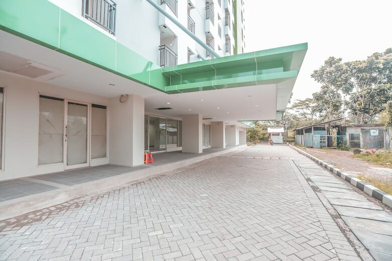 Hotel Oyo 498 Green Lake View Ciputat