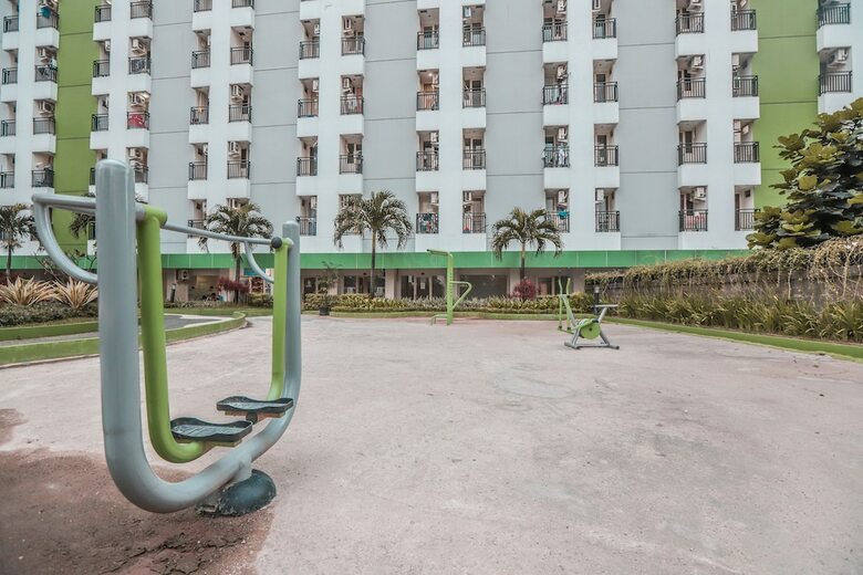 Hotel Oyo 498 Green Lake View Ciputat