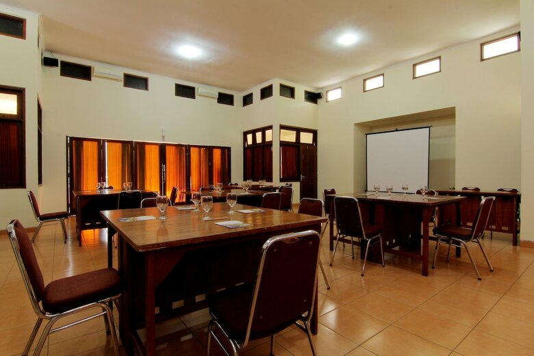 Hotel Disaster Oasis Training Center