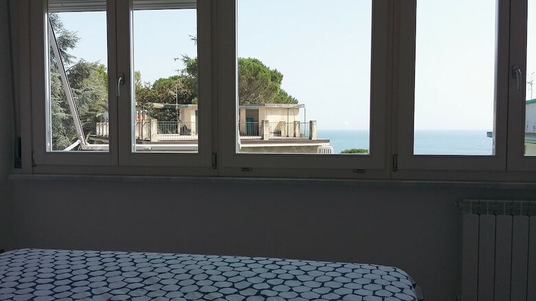 Stunning Sea View Apartment