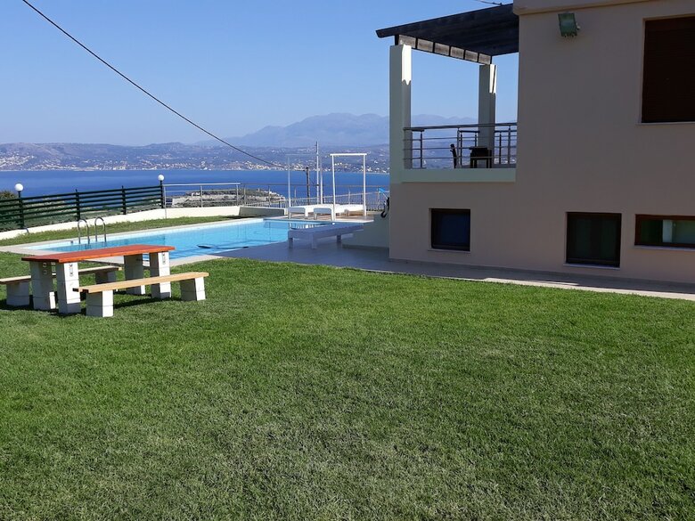 Villa Roula 3br Sea View Viila In Chania