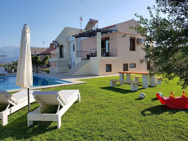 Villa Roula 3br Sea View Viila In Chania