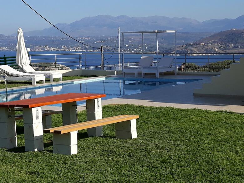 Villa Roula 3br Sea View Viila In Chania