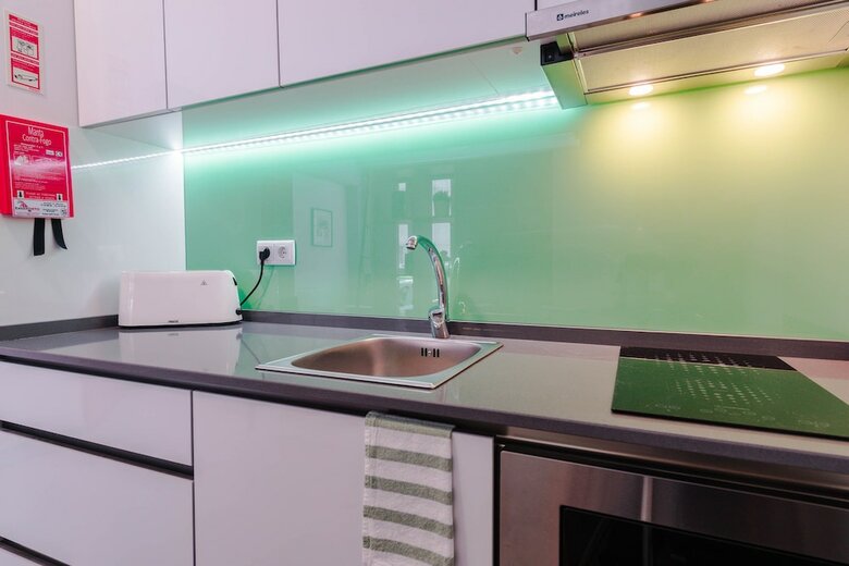 Apartamentos Merc Porto Bolh�o Place