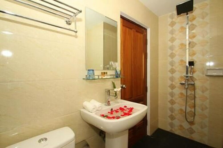 Gemsy Hotel