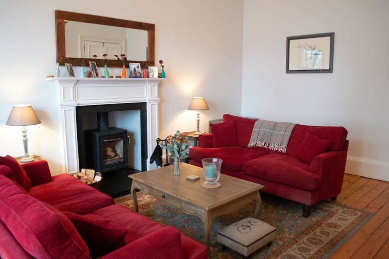 Stockbridge Family Home With Private Garden