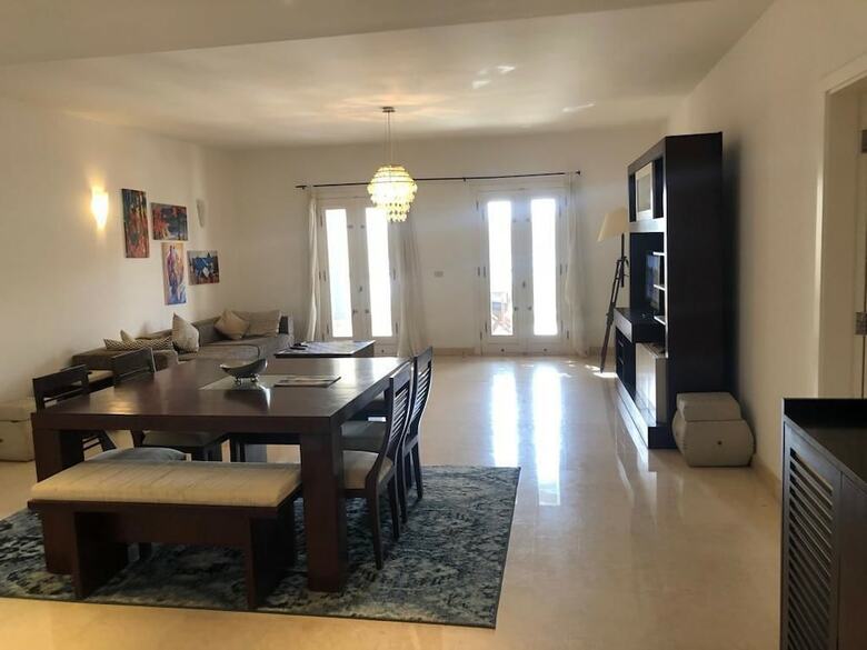 Apartamentos 2 Bedrooms At Elgouna Marina Stuning View