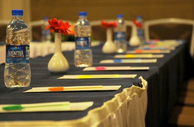 Jk Rooms 104 Hotel Madhav International