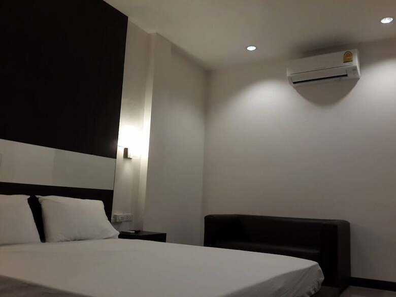 Hotel The Room 24 Resort