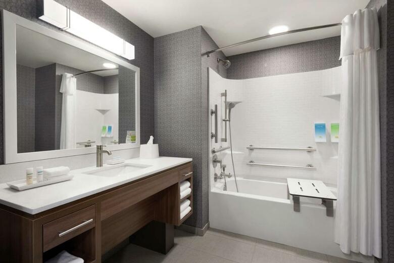 Hotel Home2 Suites By Hilton Madison Central Alliant Energy Center