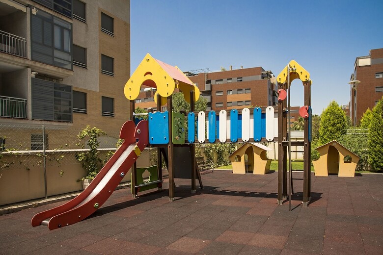 Apartamentos Enjoygranada Lujo Piscina Y Parking